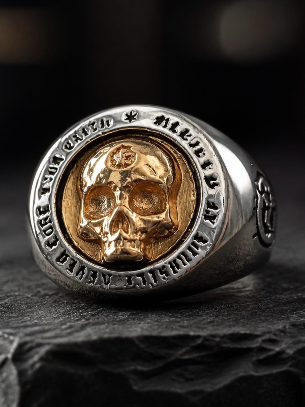 Men's Two-Tone Skull Signet Ring - Gold & Silver Unisex Size 9
